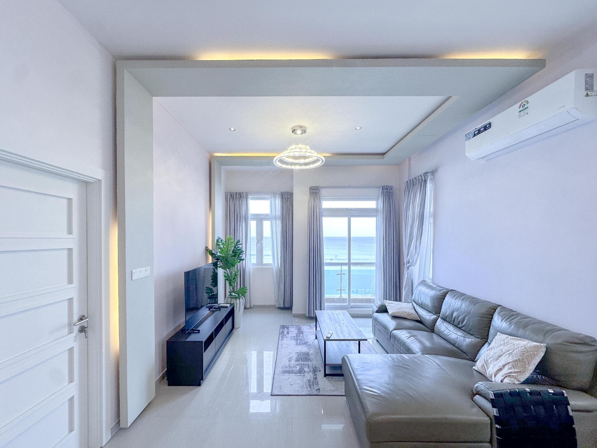 Living room — 3-bedroom apartment for rent in Hulhumalé, Maldives — interior design