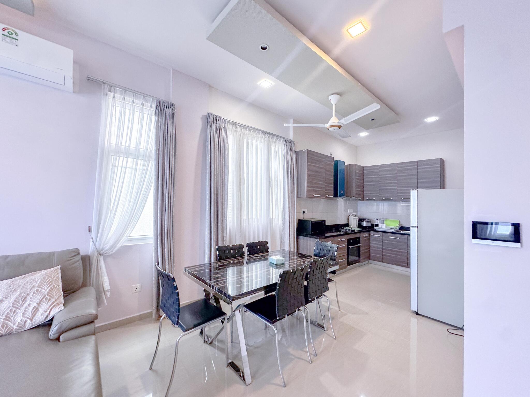 Bathroom — 3-bedroom apartment for rent in Hulhumalé, Maldives — interior design