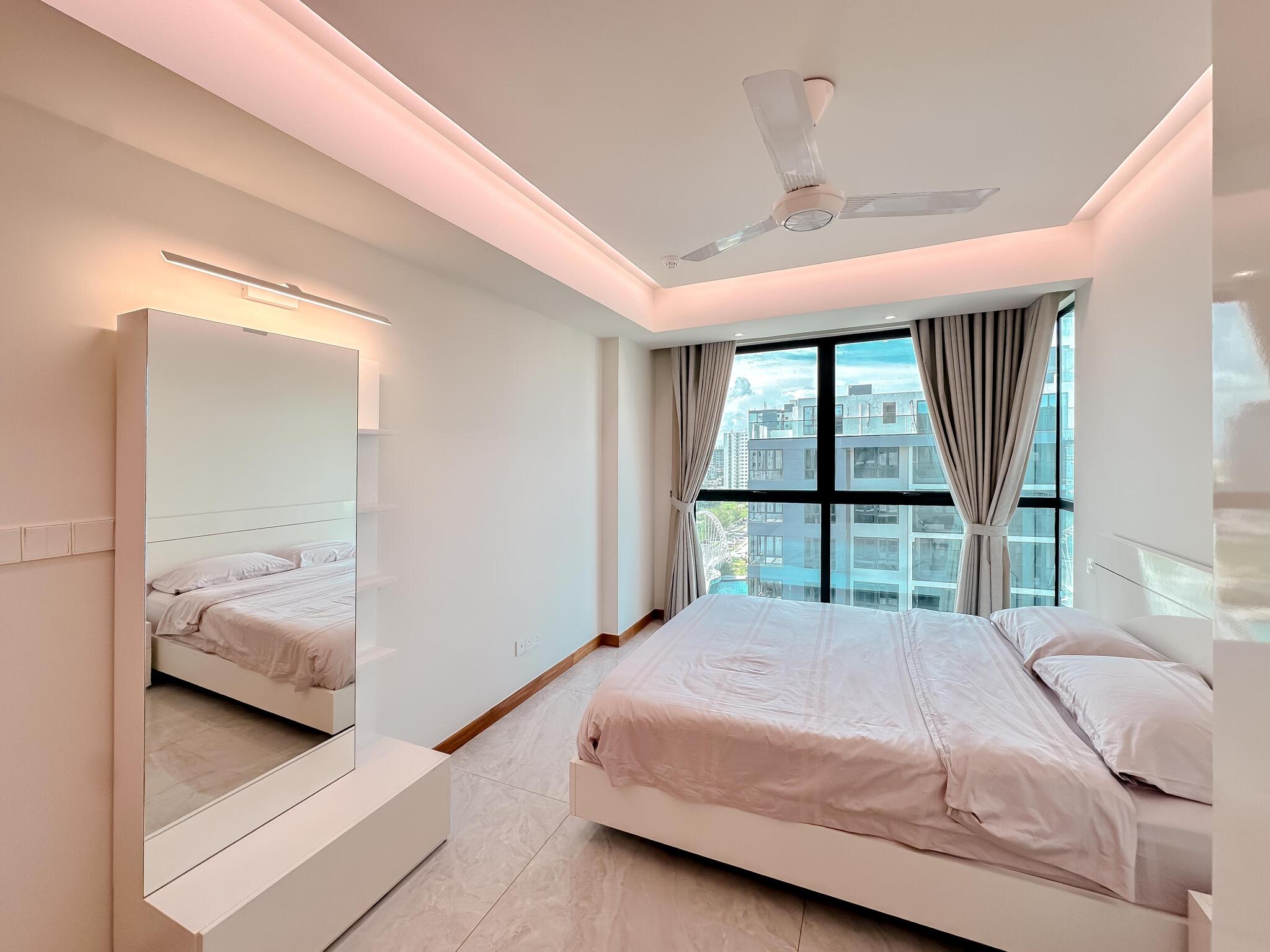 3-bedroom FW Residence 12th Floor Corner Luxury Unit — Reethigas Magu